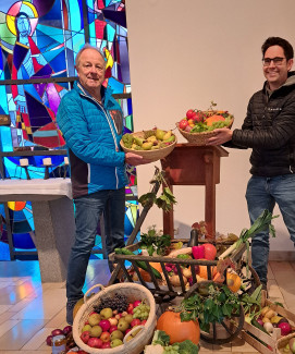 Die Tafel Hauzenberg nimmt die Gaben entgegen